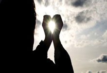 胡埃斯卡客场获胜，排名上升大有看点：球队状态与未来展望